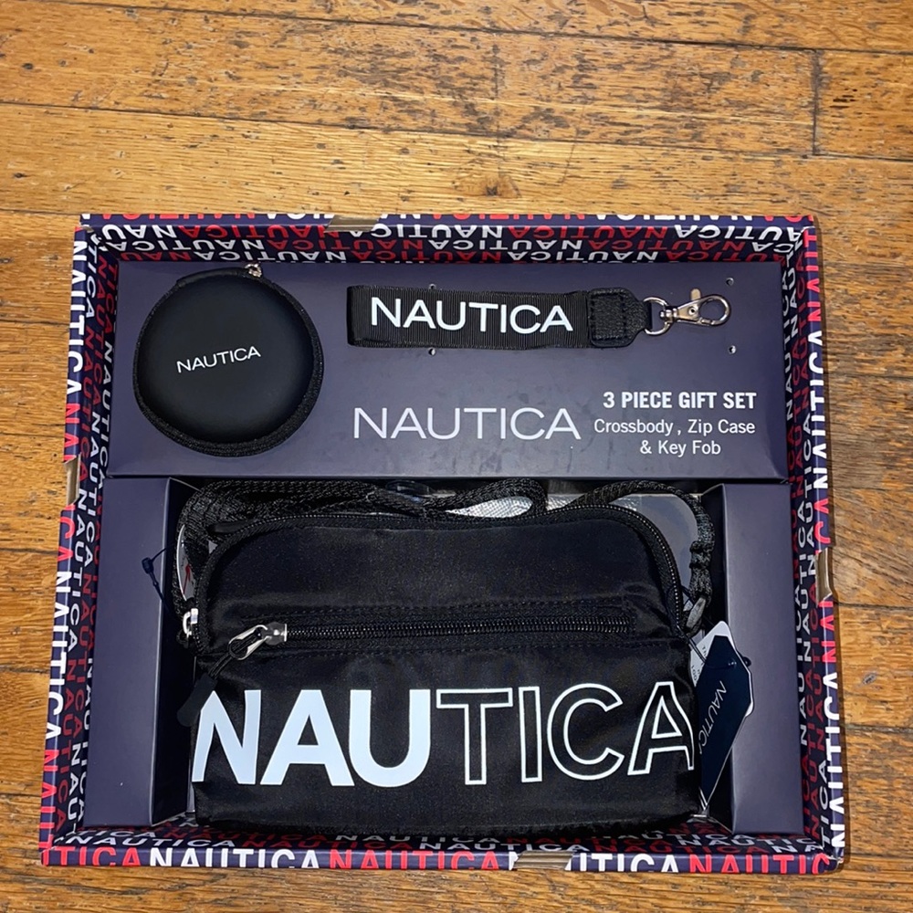 Nautica bag 3 piece set